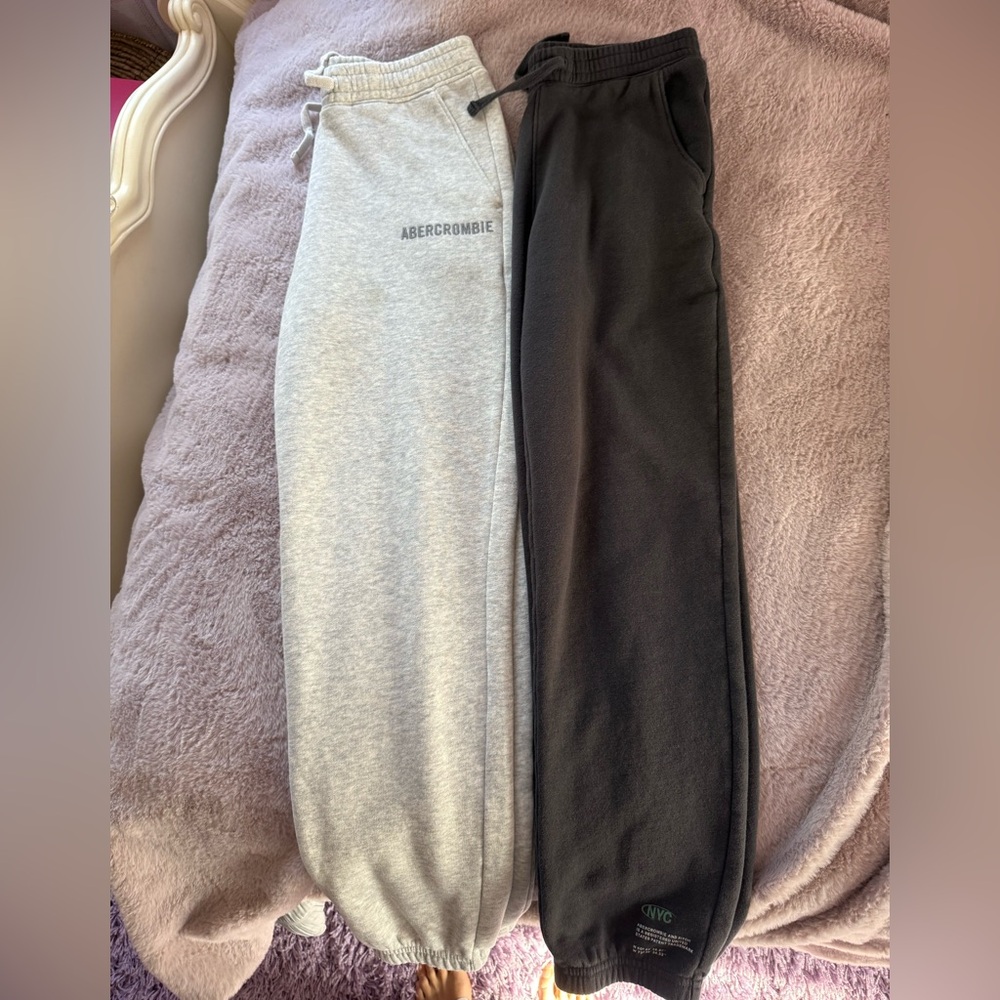 Abercrombie Kids sweatpants size 13/14